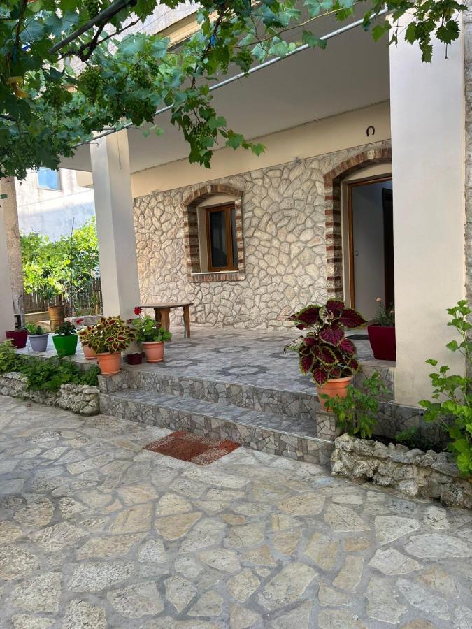 Villa Zoto Химара Экстерьер фото